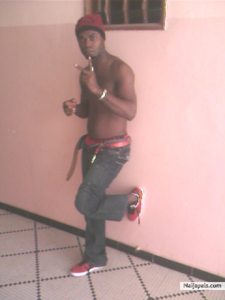 YOUNG MONEY - click for next photo
