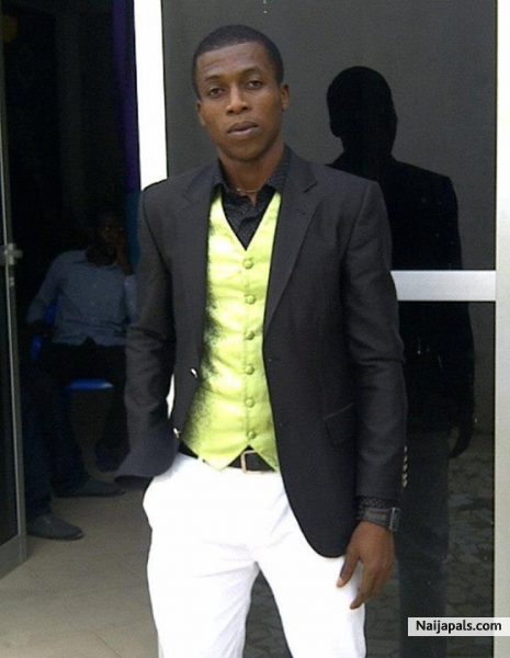  - click for next photo