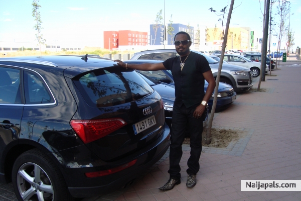  - click for next photo