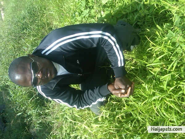 jst me - click for next photo