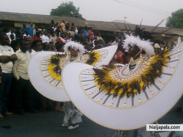 Calabar carnival display - click for next photo