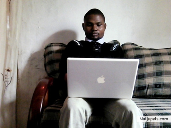 I LUN APPLE - click for next photo