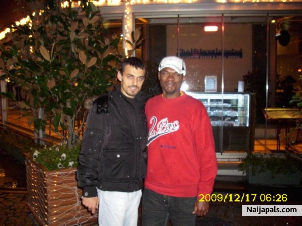  - click for next photo
