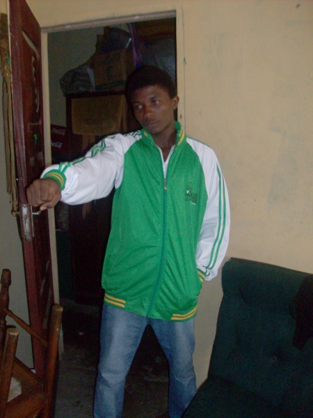  - click for next photo