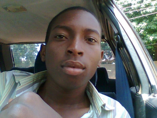  - click for next photo