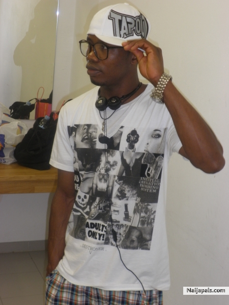  - click for next photo