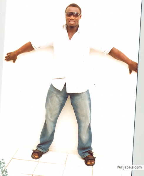  - click for next photo