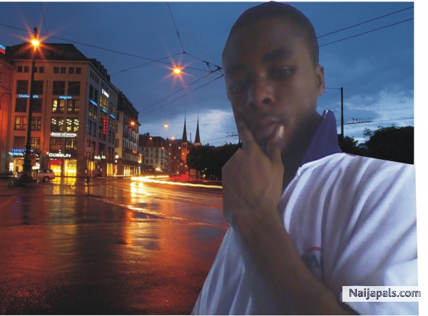  - click for next photo
