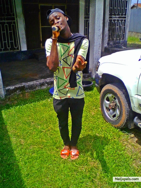 Abiano-Jawojawo(ashana) - click for next photo