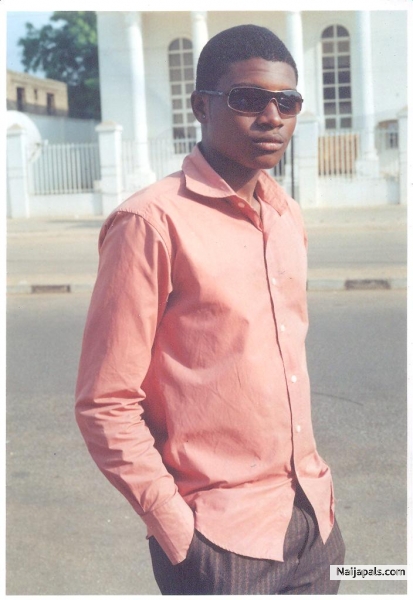  - click for next photo