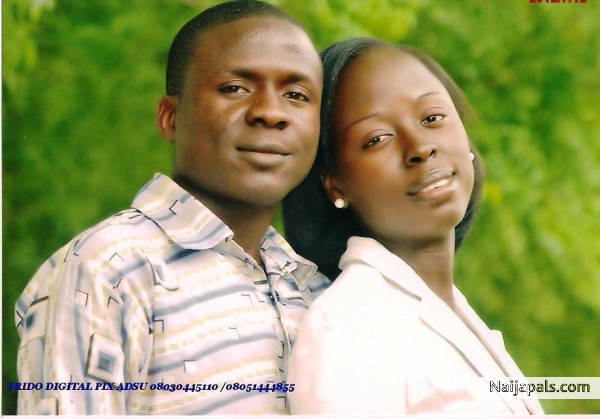 SIR ISAAC AND VENNESA - click for next photo