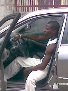  - click for next photo