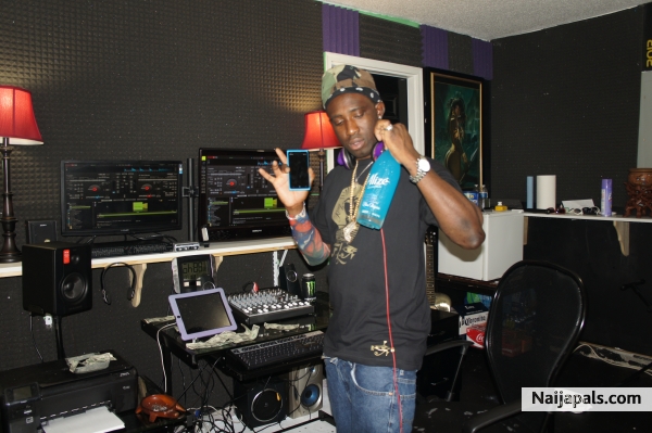 @#oldmoneystudio atl(listening session) - click for next photo