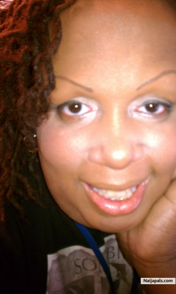 Queenly - click for next photo