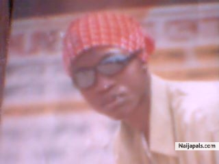 DR PRECIOUS.searching 4 a nice lookin girl 2 date.and freinds - click for next photo