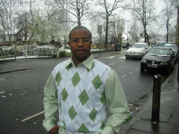 omoba - click for next photo