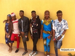friendZ - click for next photo