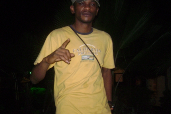 1 luv - click for next photo