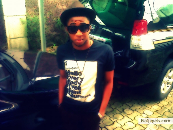  - click for next photo