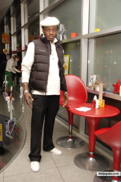  - click for next photo