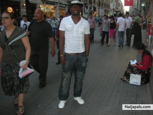  - click for next photo