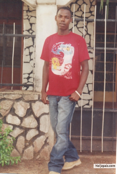  - click for next photo