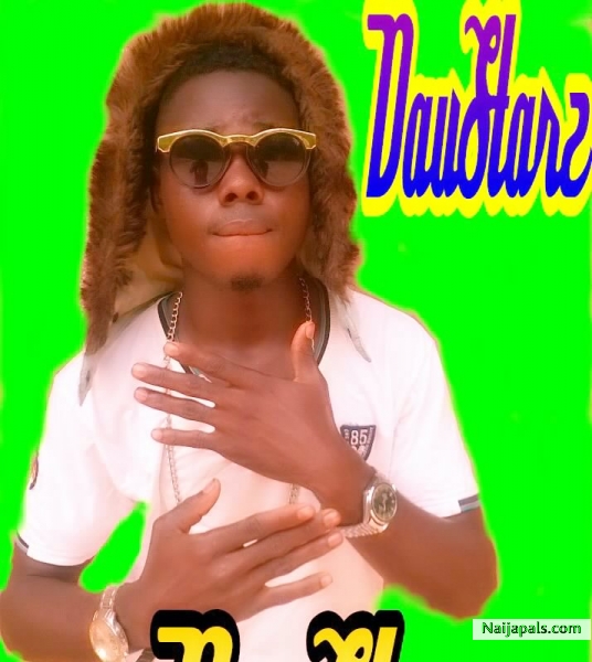 Daustarz - click for next photo