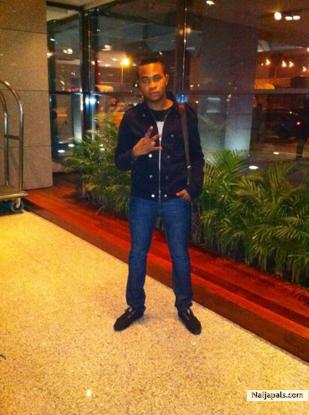  - click for next photo