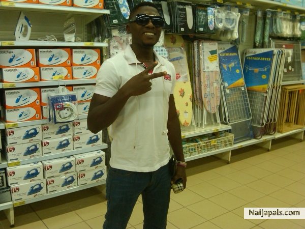  - click for next photo