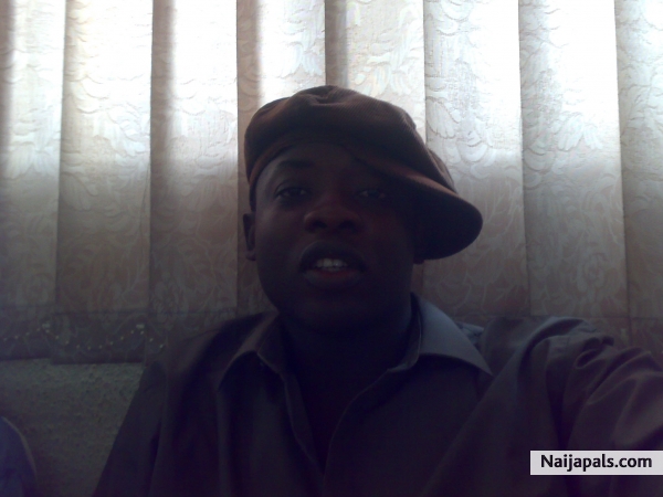 Jst feeln chiky - click for next photo