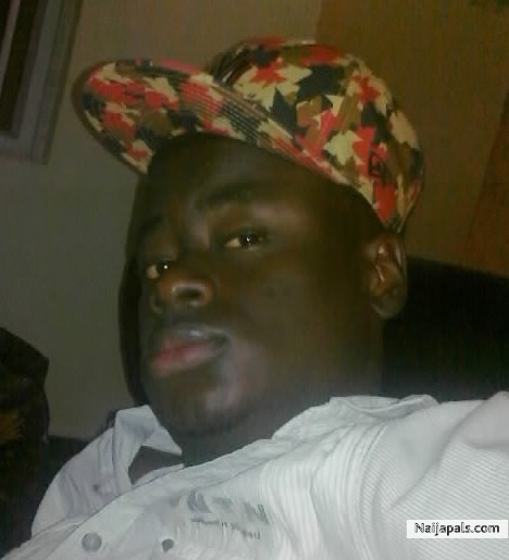  - click for next photo