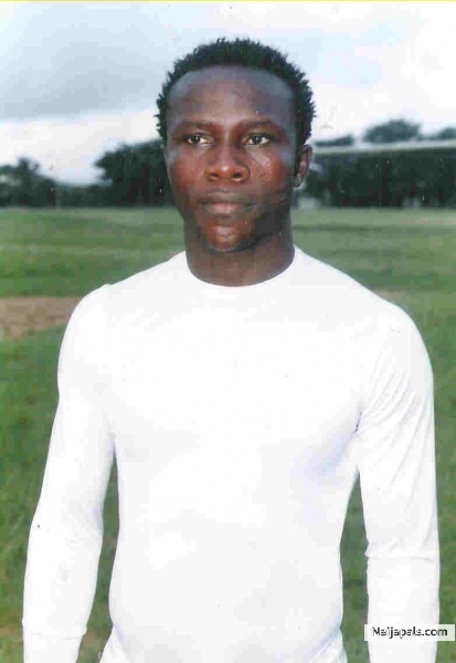 that is me godfrey_Igben@yahoo.co.uk - click for next photo