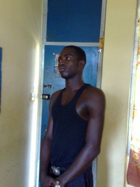  - click for next photo