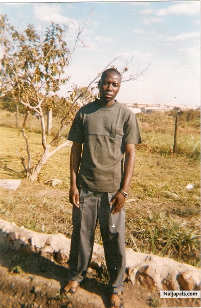  - click for next photo