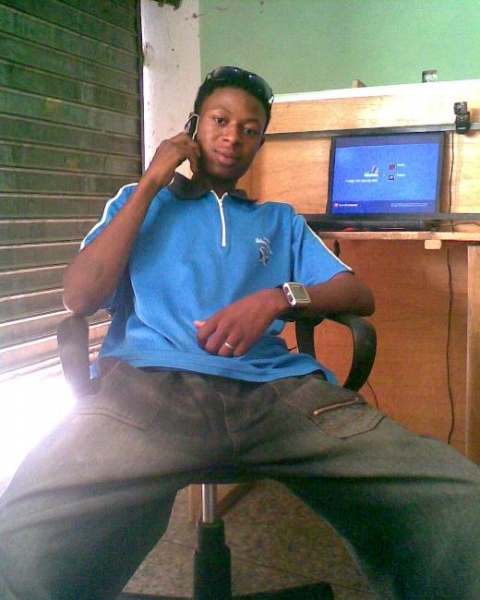  - click for next photo