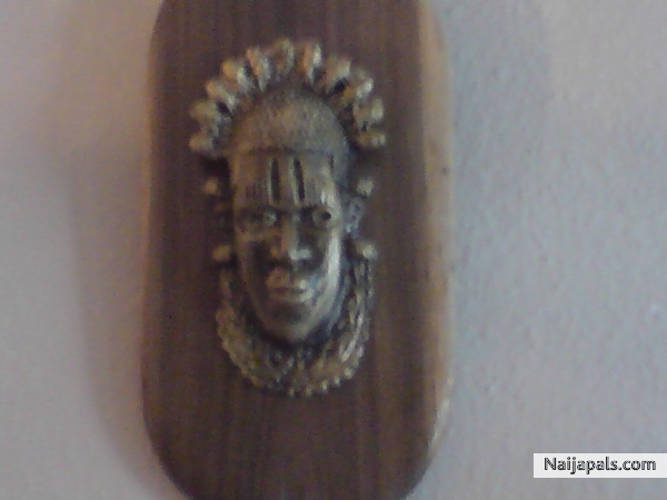 GIFT FROM MICHEAL FROM BENIN CITY, WHILE STUDYING IN HOLLAND - click for next photo