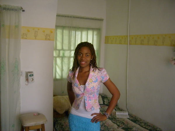  - click for next photo