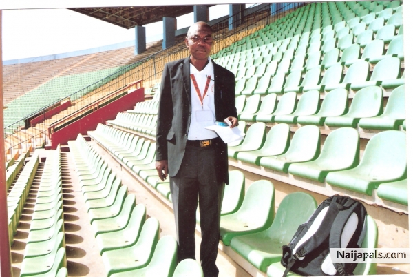 williams,inside Leopold Sedar Senghor stadium,Dakar,Senegal. - click for next photo