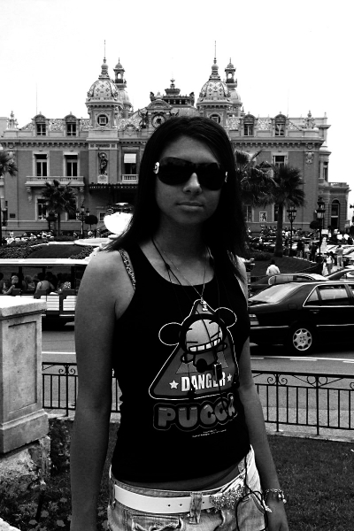  - click for next photo