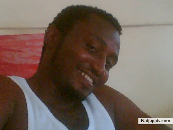 man know thy self is the begining of wisdom - click for next photo