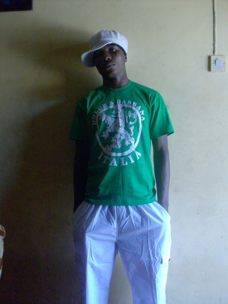  - click for next photo