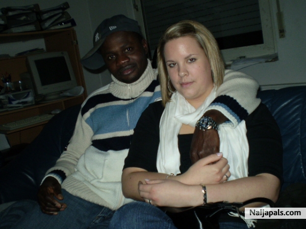 just a good friend - click for next photo