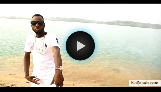 (Audio &Video)One in town