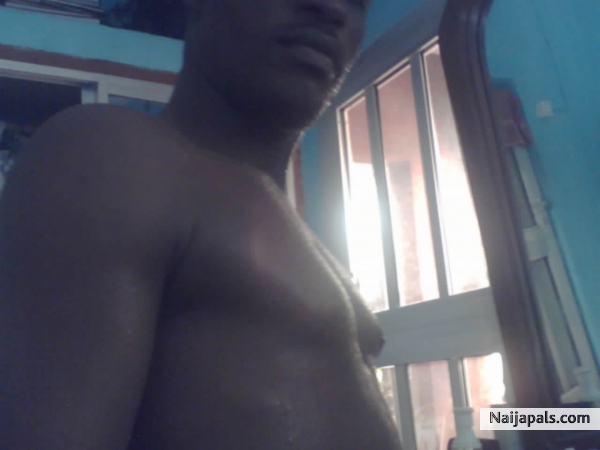 ACTIVE-DUDE - click for next photo