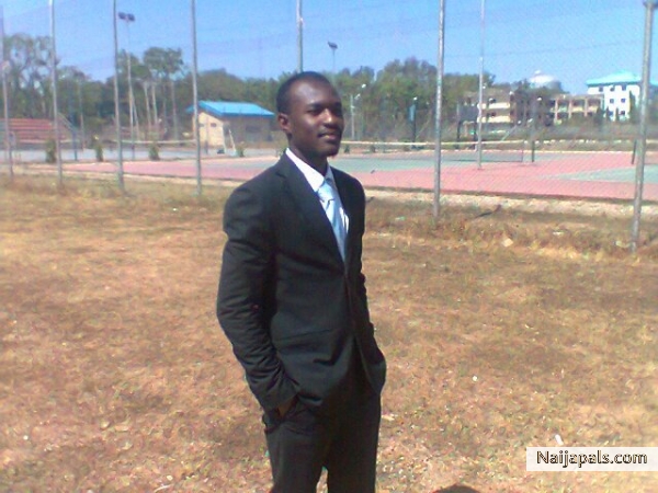  - click for next photo