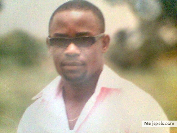  - click for next photo