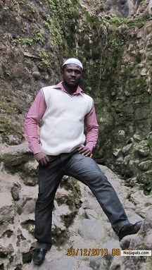  - click for next photo