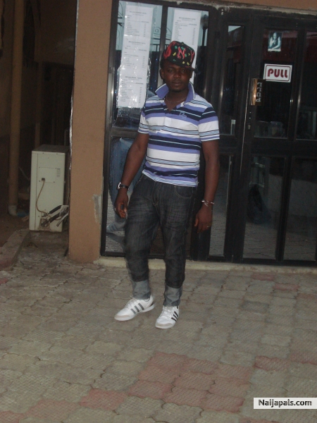 hi - click for next photo