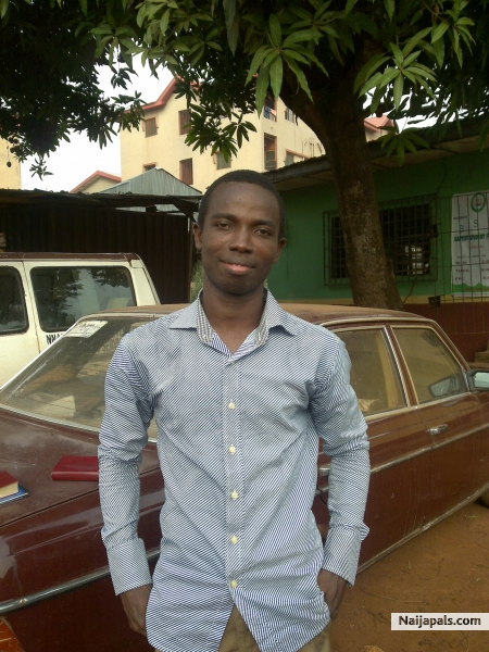 JESUFEMI - click for next photo