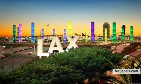los angeles airport parking - click for next photo